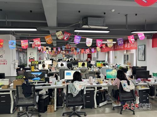 造”持续为全球市场“上新”冰球突破爆百万