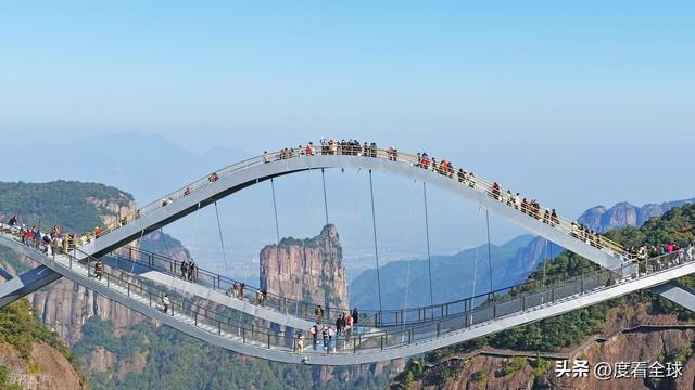 休 + 家长半价亲子游热潮席卷 11 市！冰球突破游戏网站浙江放大招！秋假 5 天连(图3)